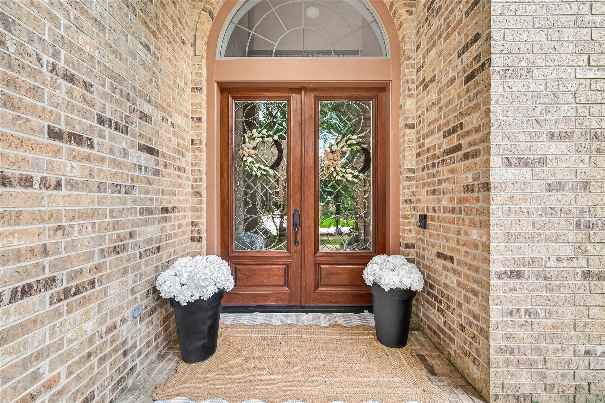 15 Veilwood Circle