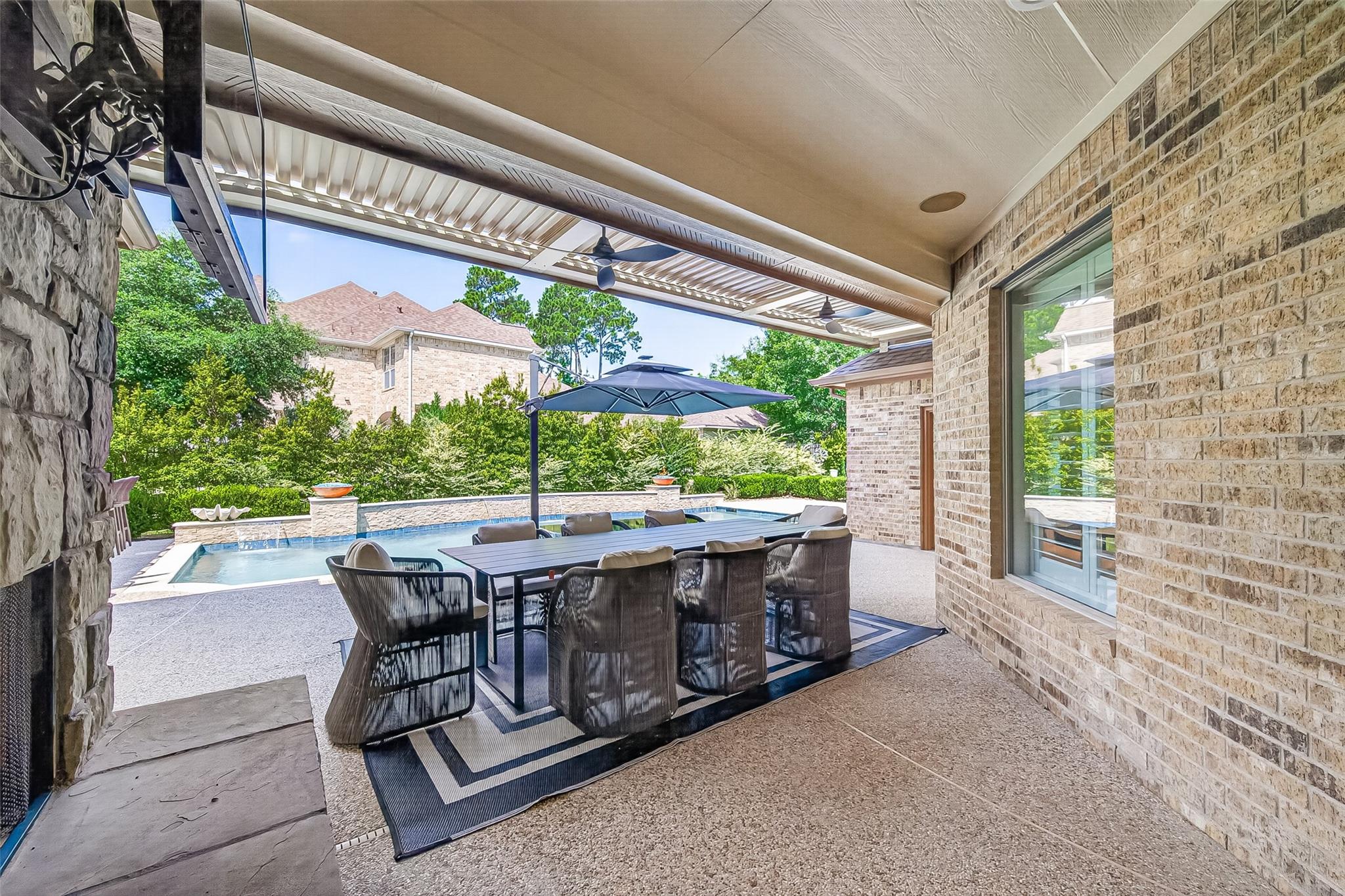 15 Veilwood Circle