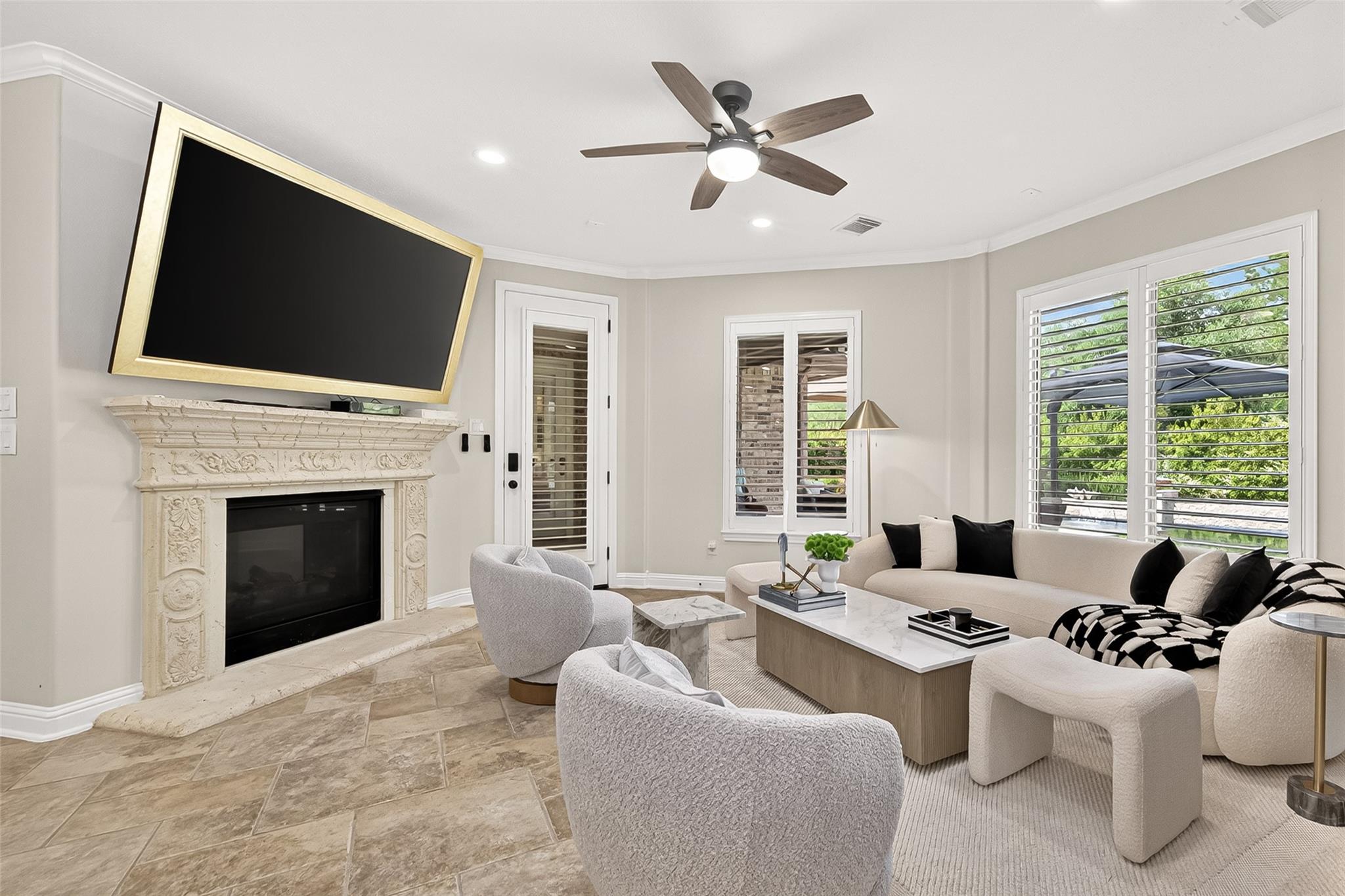 15 Veilwood Circle