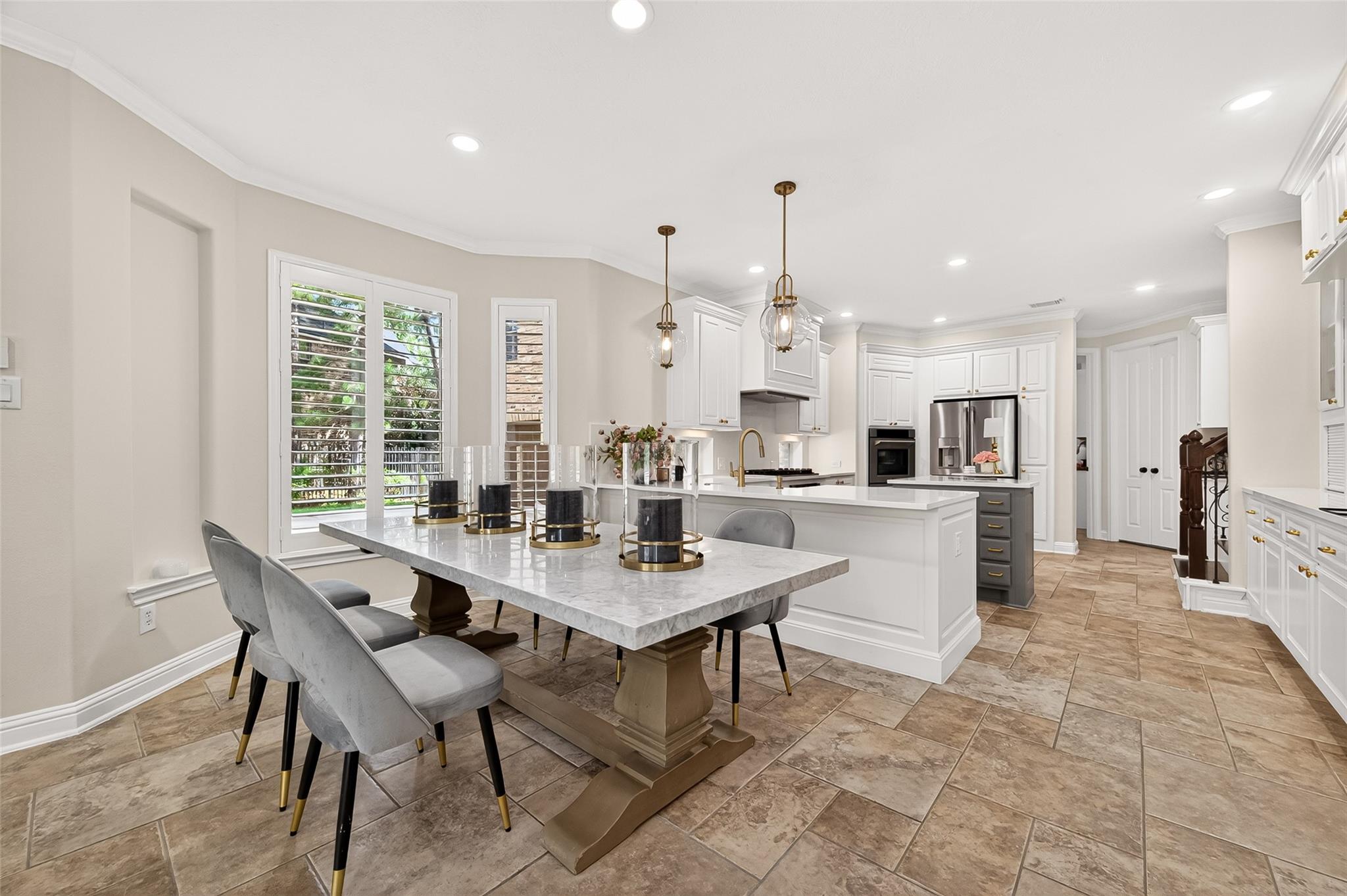 15 Veilwood Circle