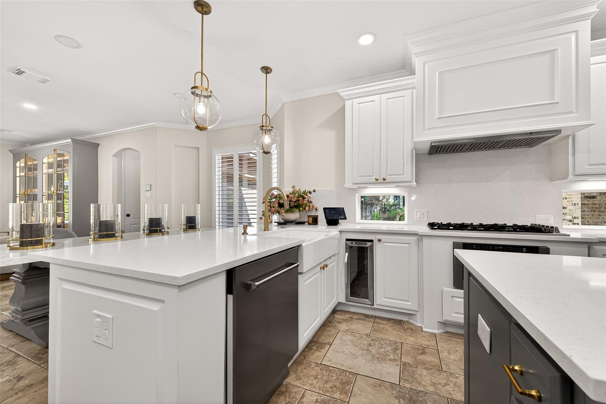 15 Veilwood Circle
