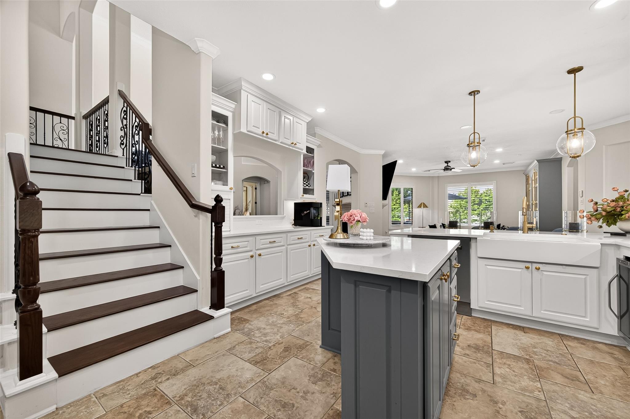 15 Veilwood Circle