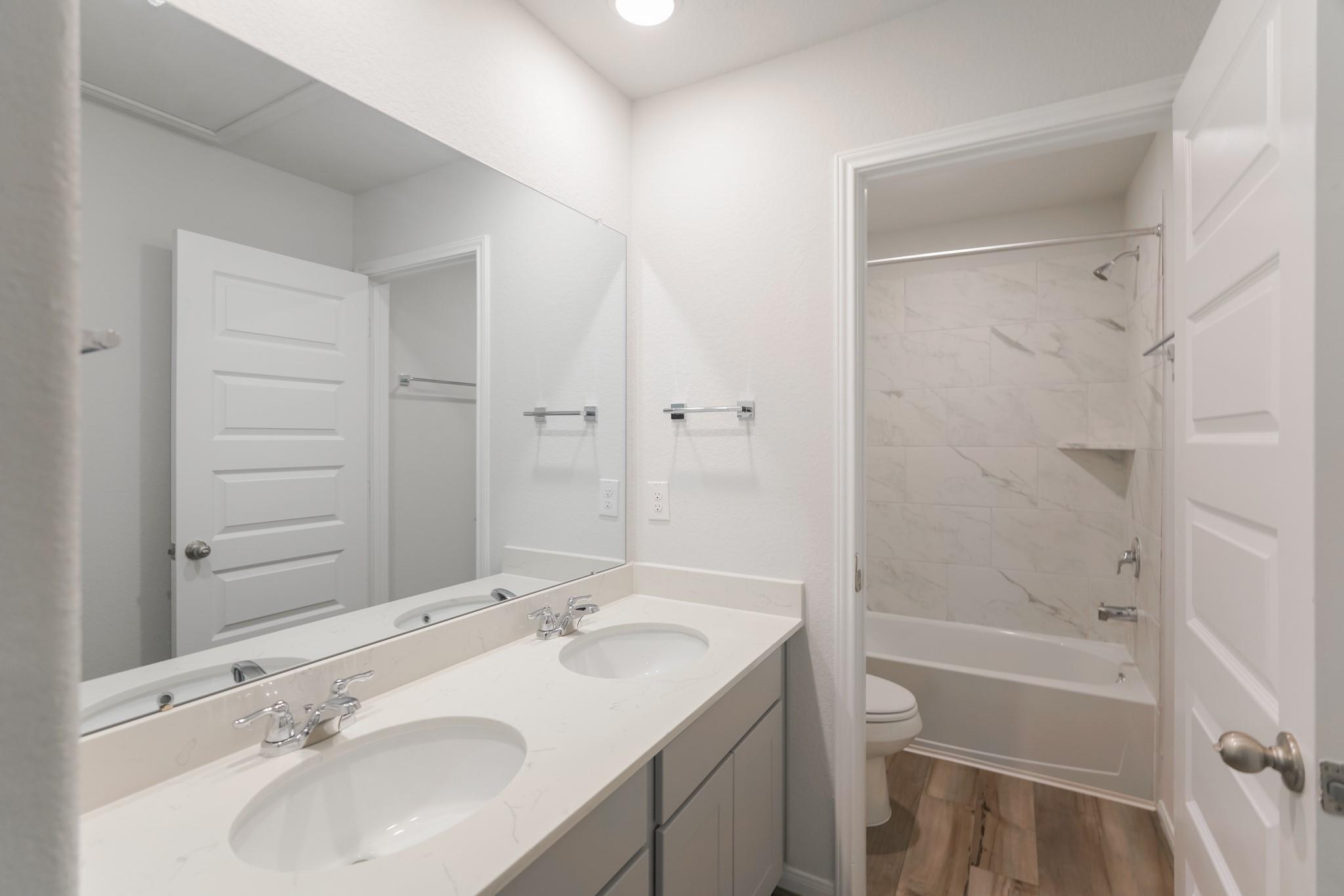 8498 Sweet Cherry In