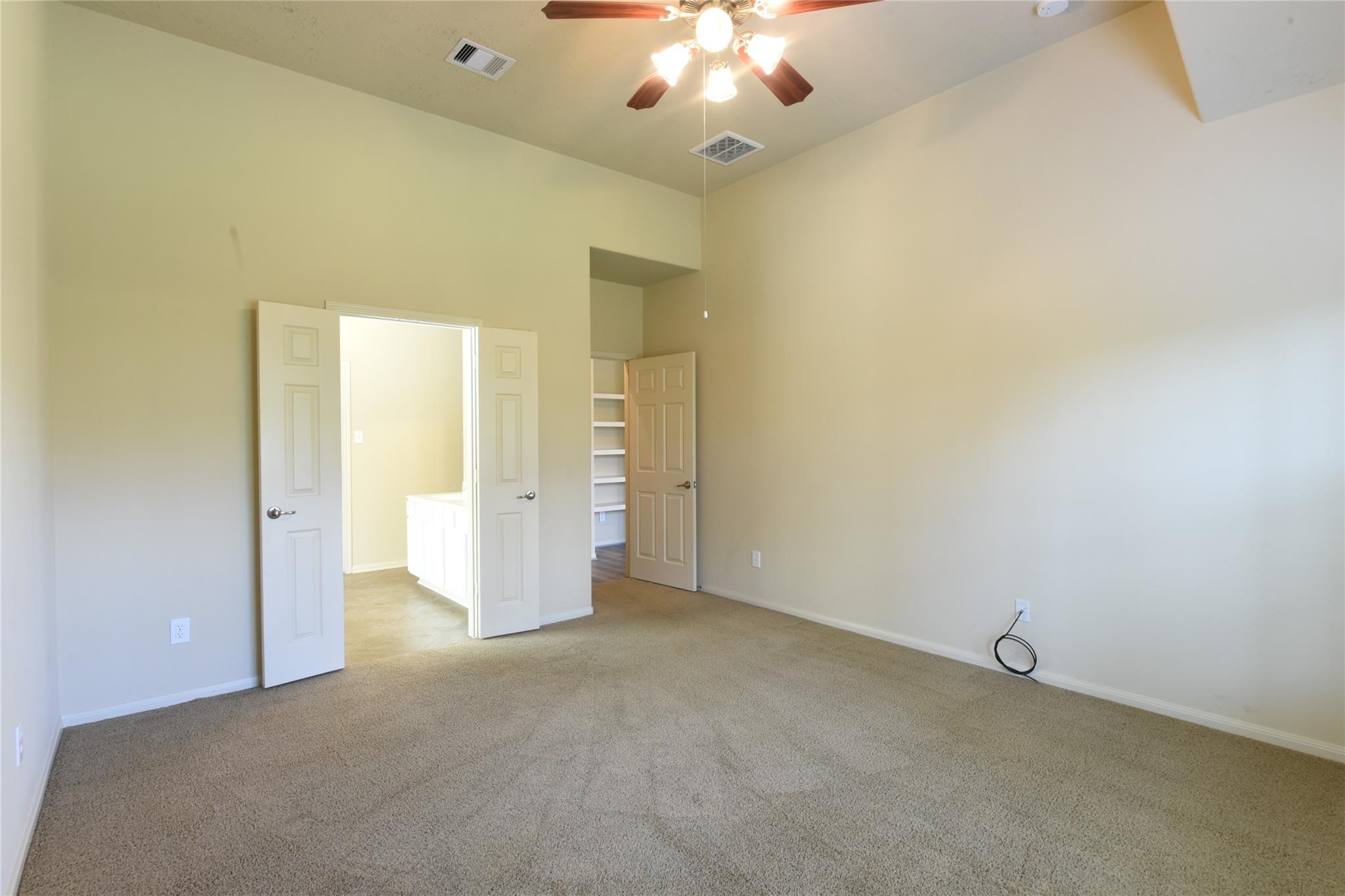 118 E Lasting Spring Circle