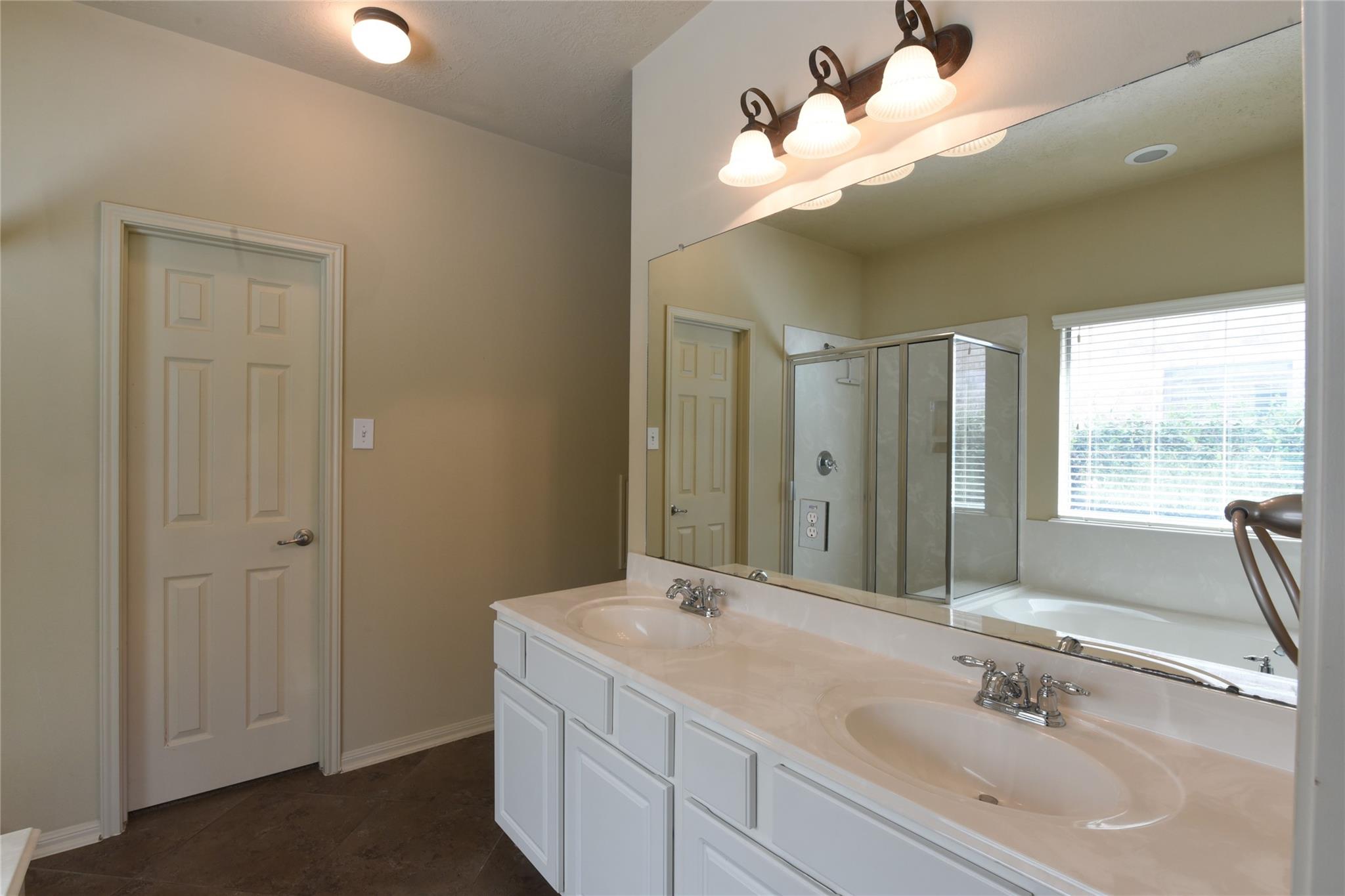 118 E Lasting Spring Circle