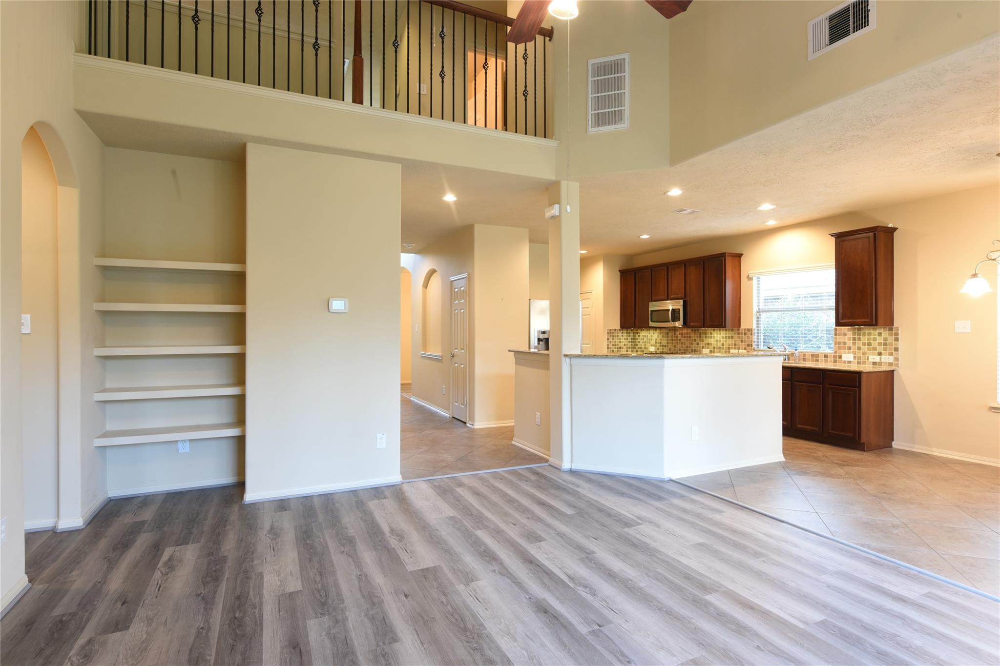 118 E Lasting Spring Circle