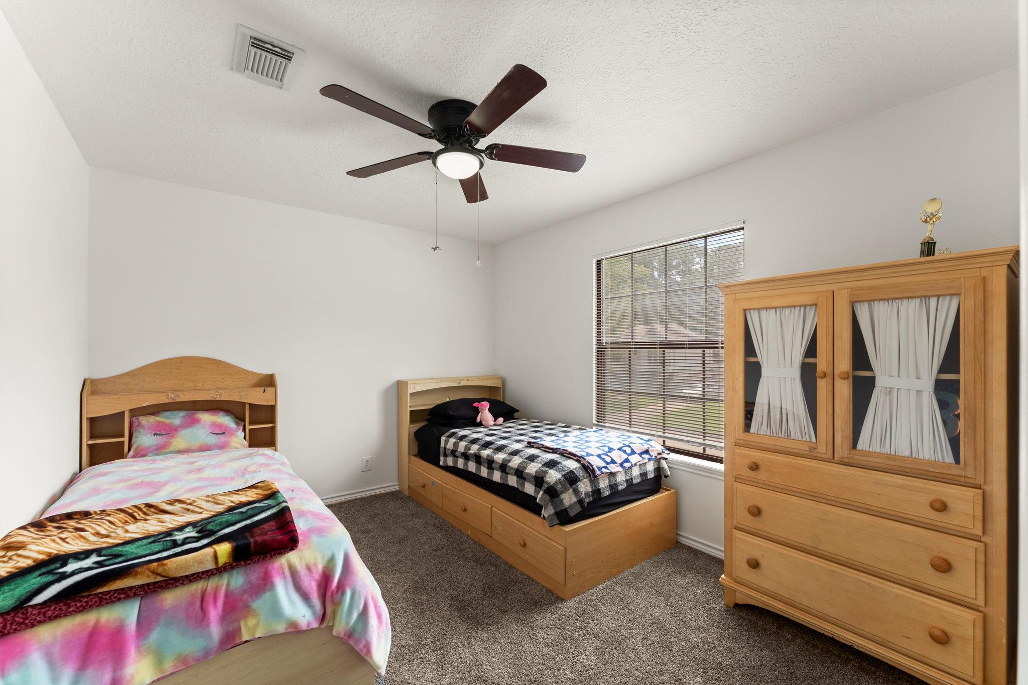 2811 Blue Glen Lane