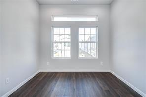 4936 Dalhart Dr