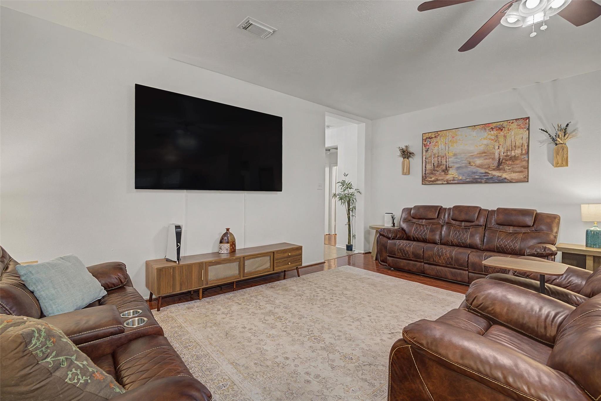 6834 Ridgewood Lane