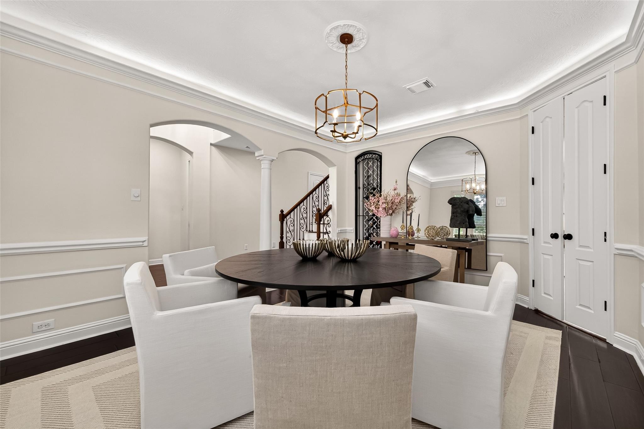 15 Veilwood Circle