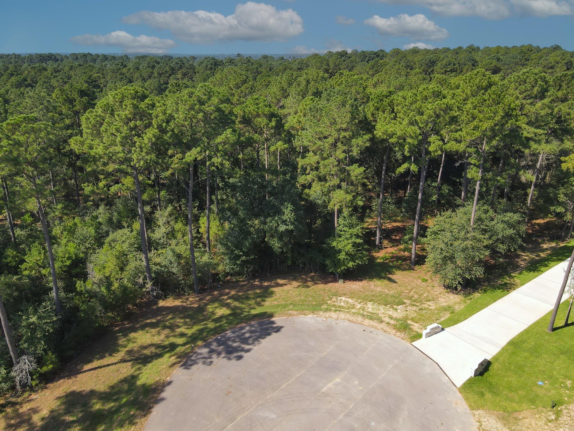 9400 Old Cedars Drive