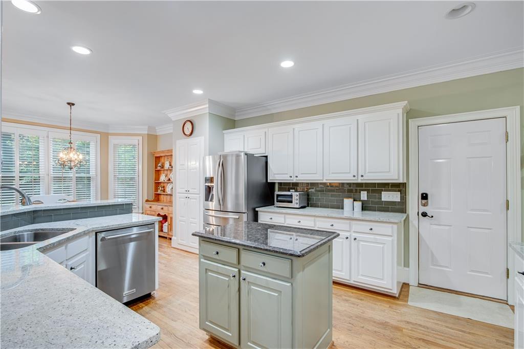 1295 Woodland Lake Drive