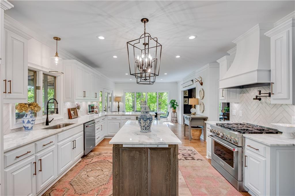 2929 Thompson Mill Road