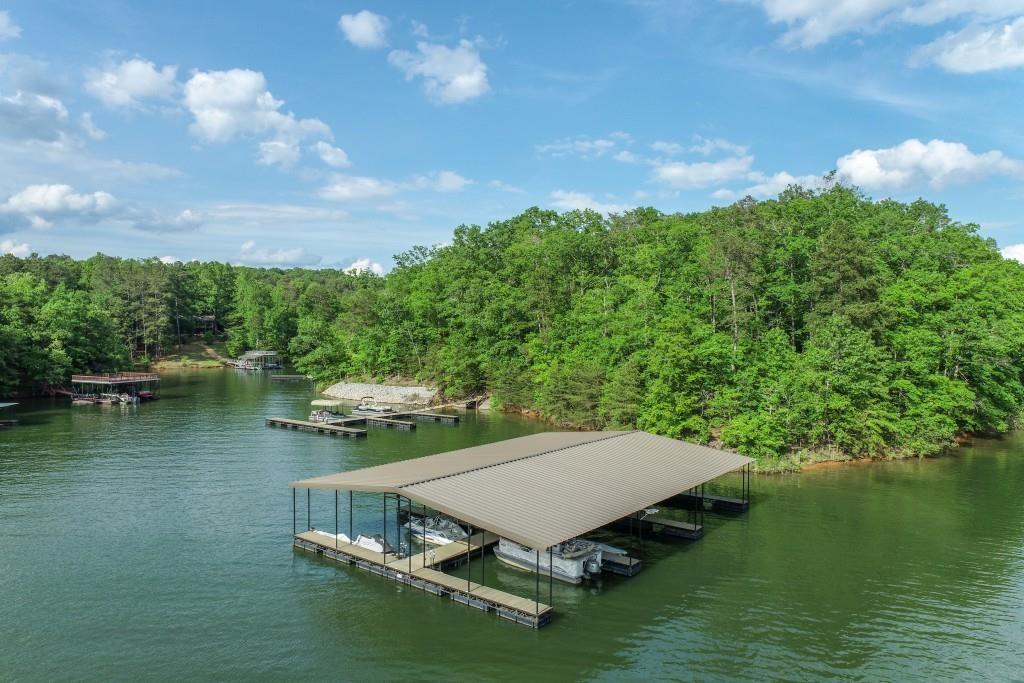 6008 Tradewinds Cove