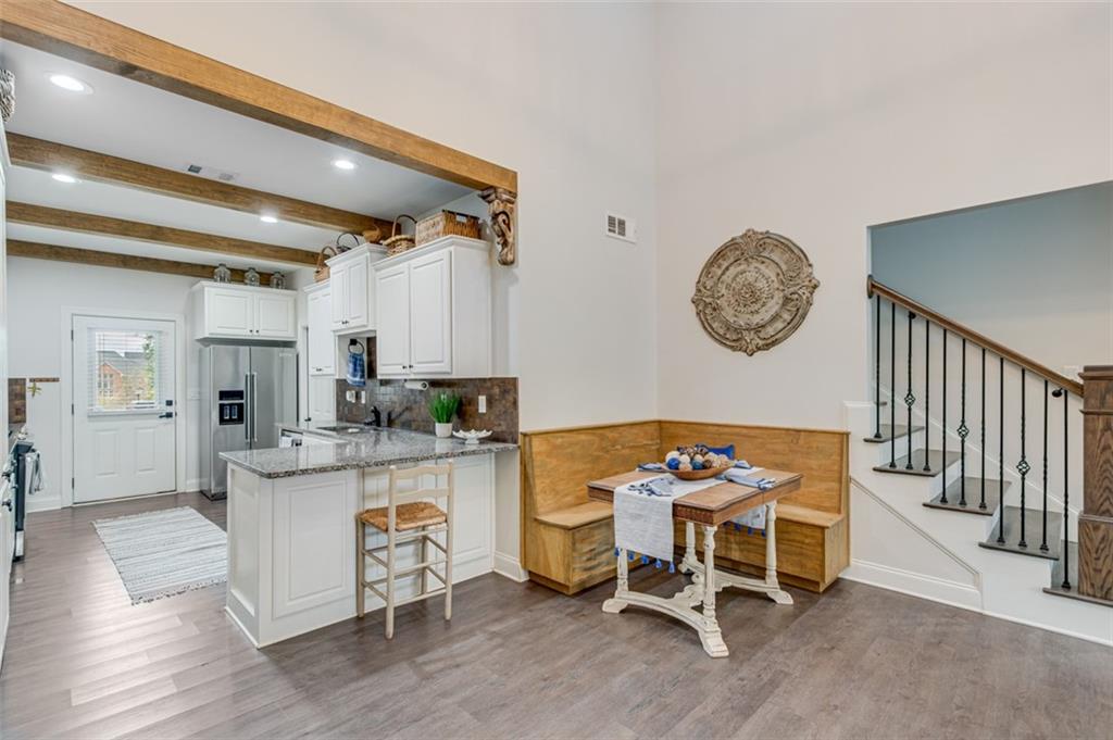 425 Ridgewood Avenue Unit C