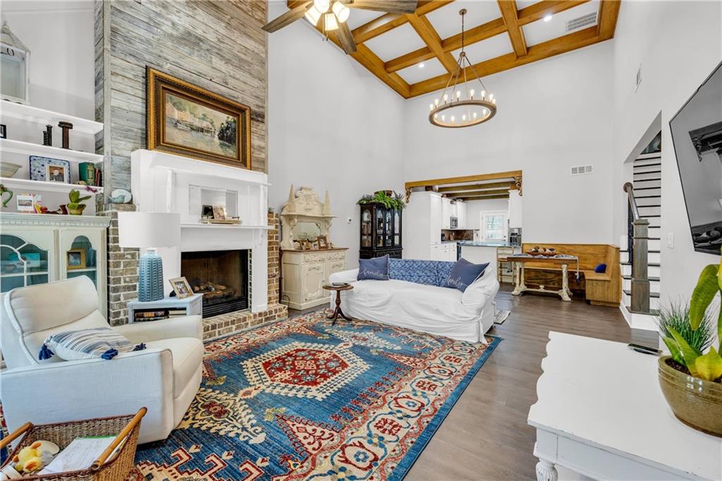 425 Ridgewood Avenue Unit C