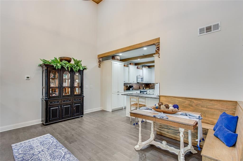425 Ridgewood Avenue Unit C