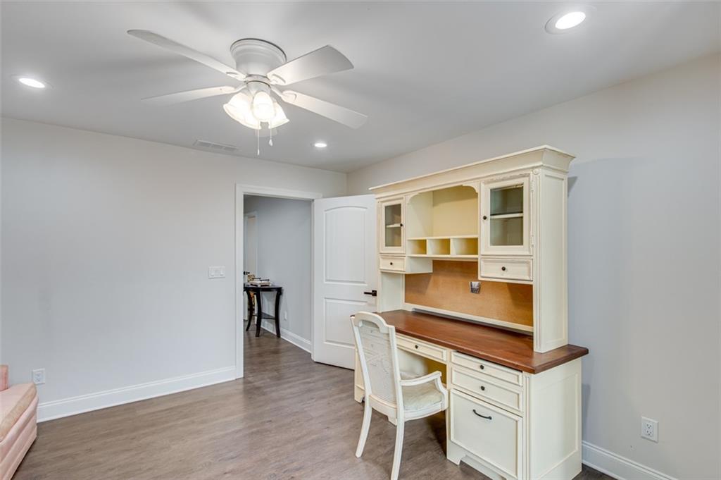 425 Ridgewood Avenue Unit C