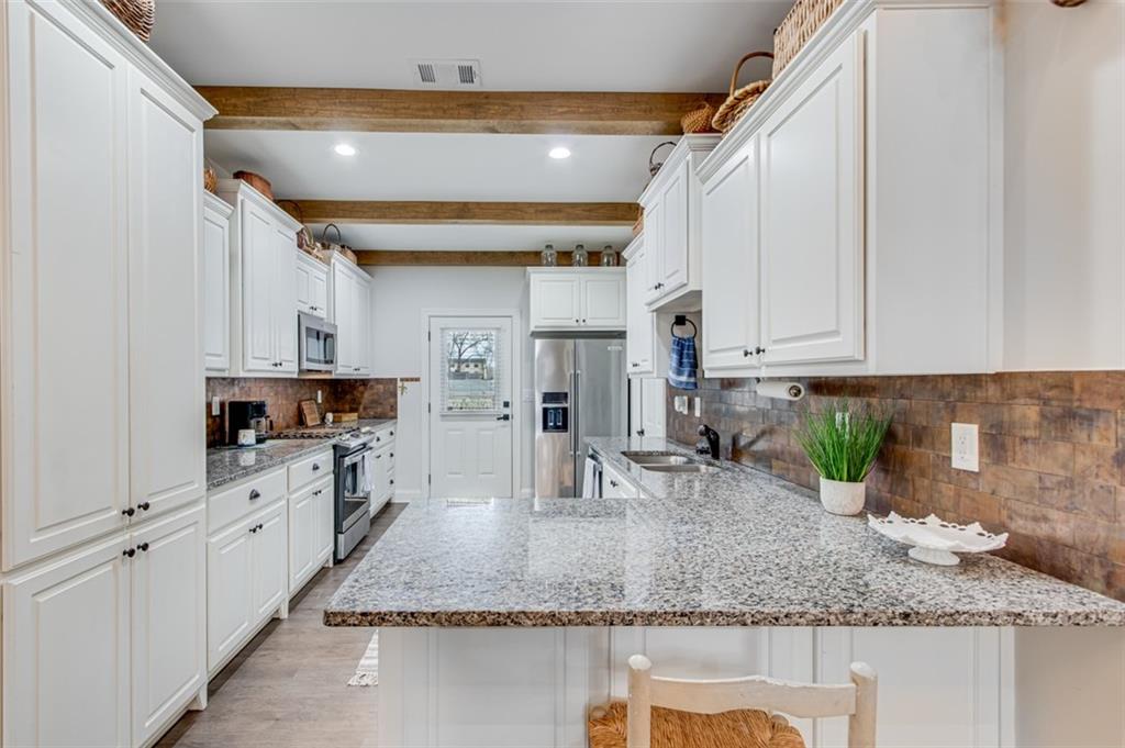 425 Ridgewood Avenue Unit C