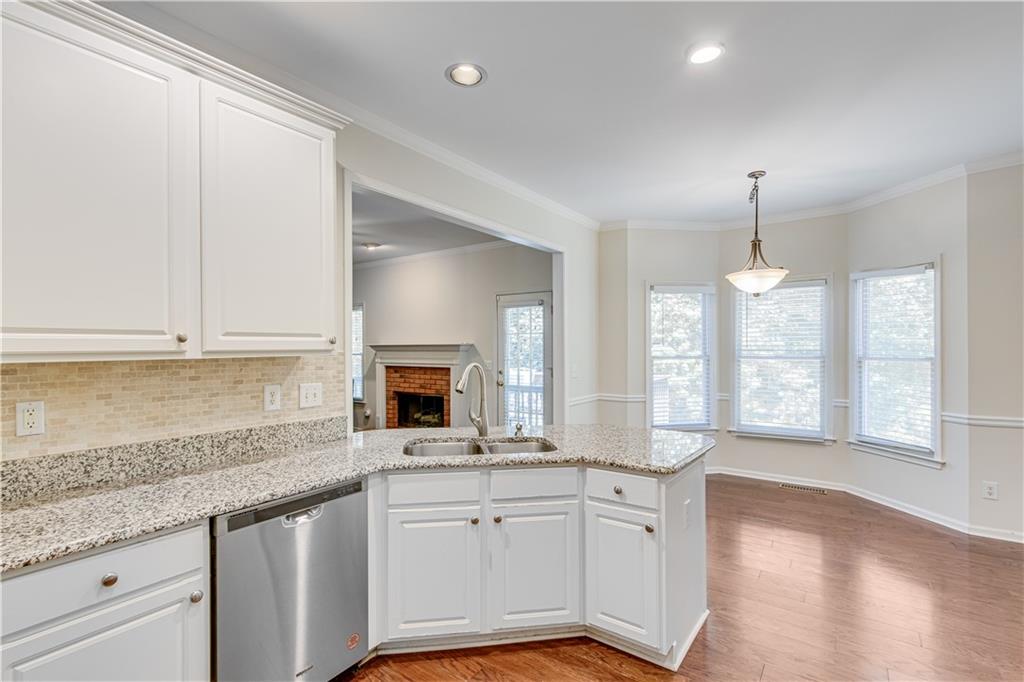 3355 Maple Terrace Drive