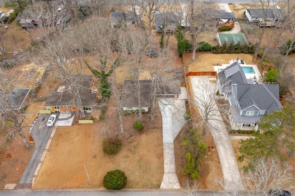 1119 Oakdale Drive SE