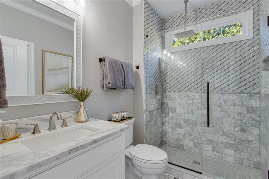 2475 Gants Hill Place