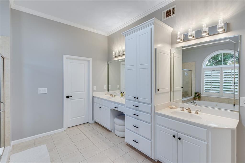 2475 Gants Hill Place