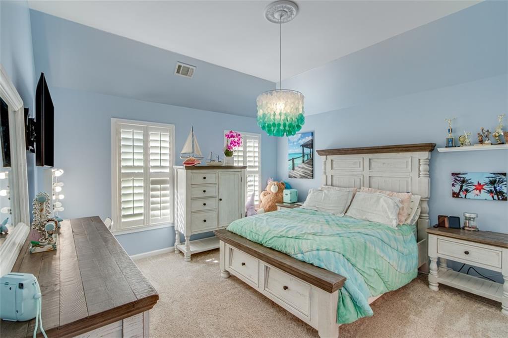 2475 Gants Hill Place