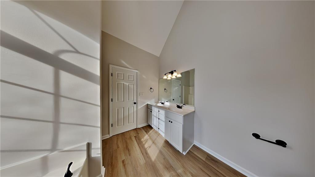 3818 Covered Bridge Place