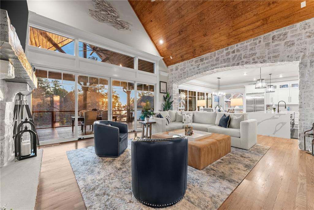 5431 Mayflower Court