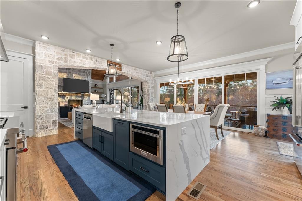 5431 Mayflower Court