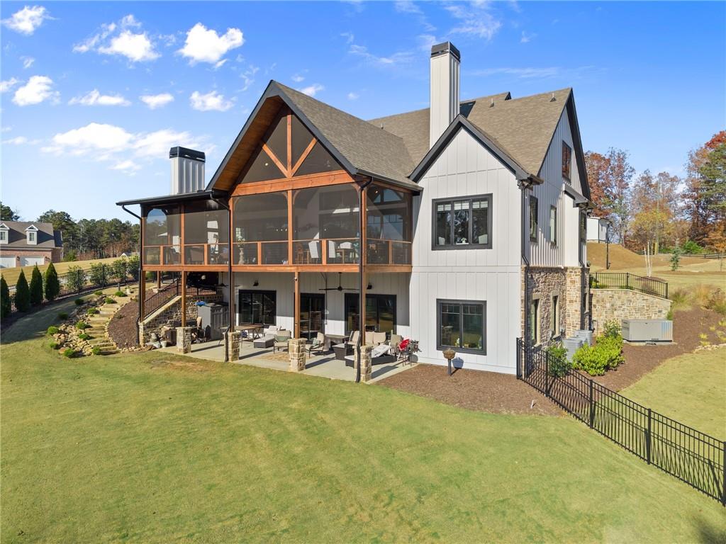 5431 Mayflower Court