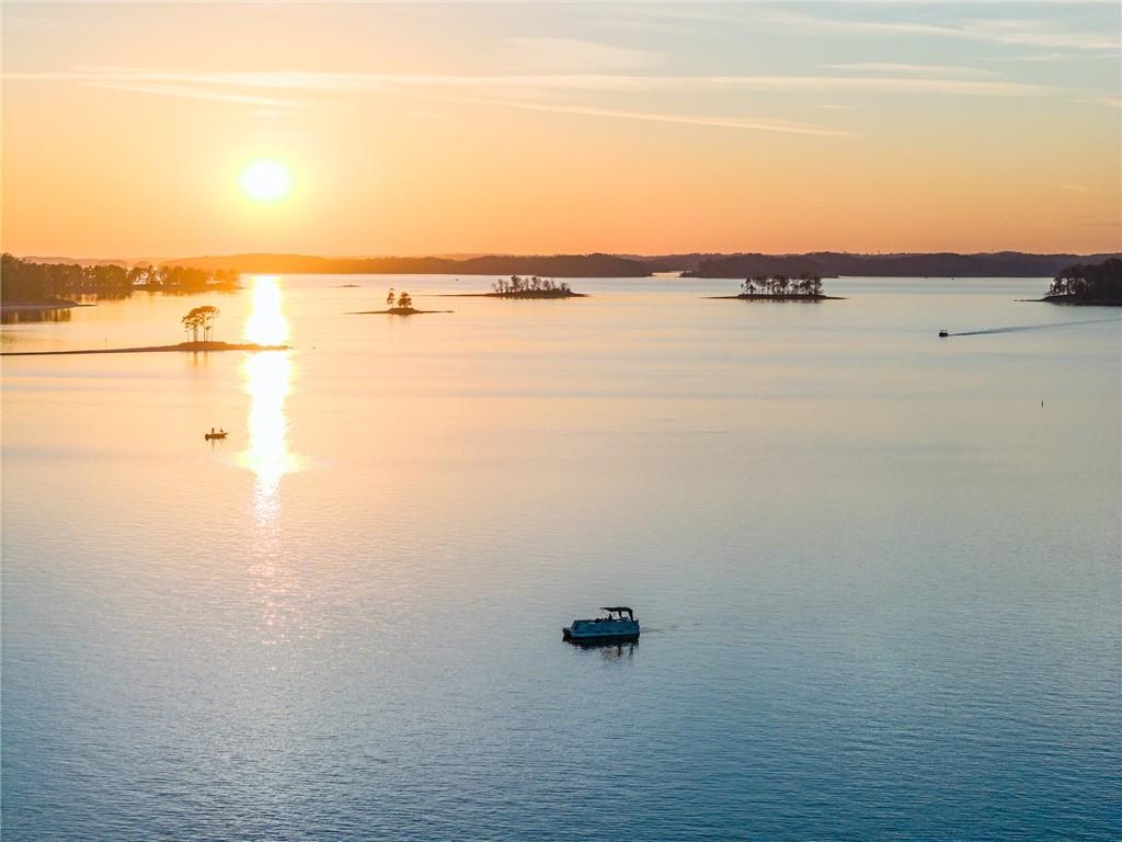 5431 Mayflower Court