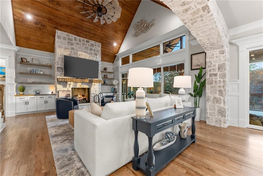 5431 Mayflower Court