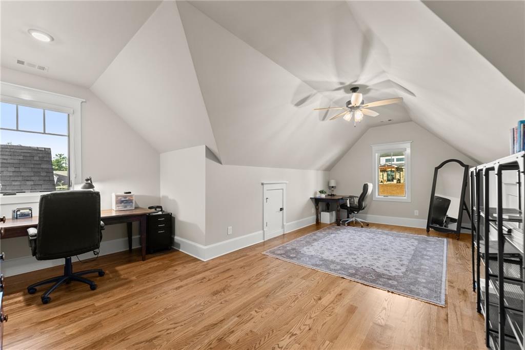 5431 Mayflower Court