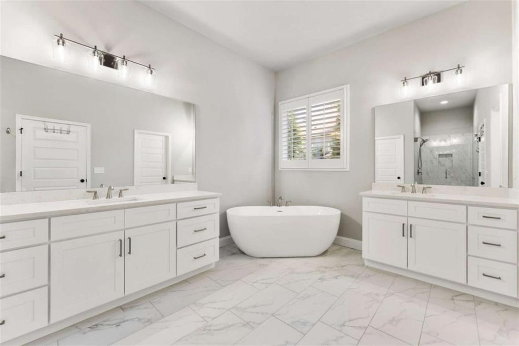 5420 Fishermans Cove