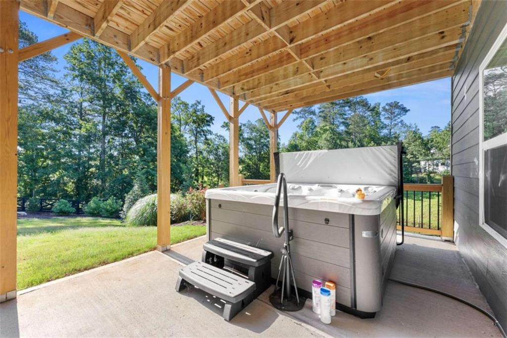 5420 Fishermans Cove