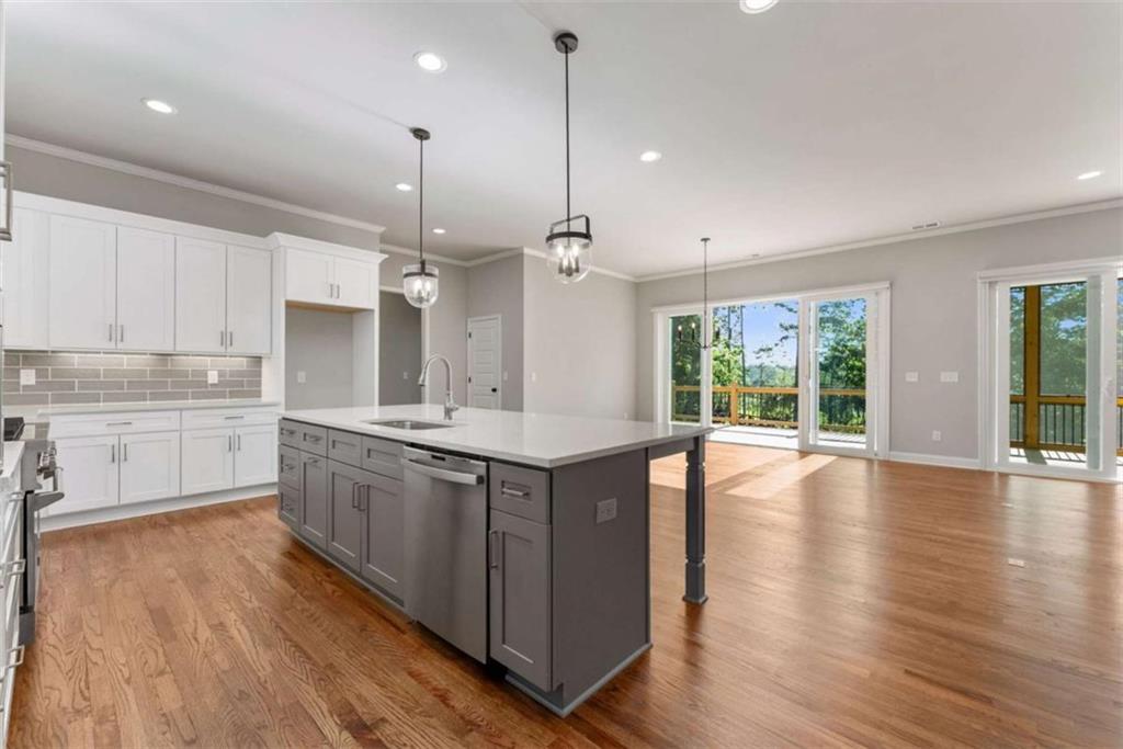 5420 Fishermans Cove