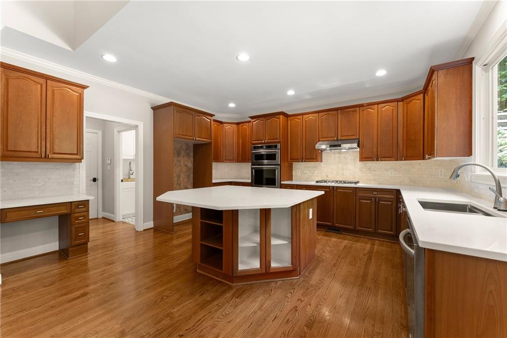 136 Riverview Drive