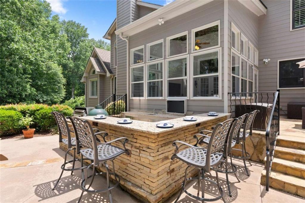 136 Riverview Drive