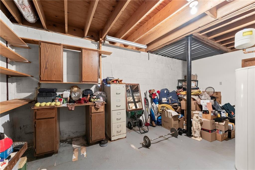 1155 Lakeridge Court