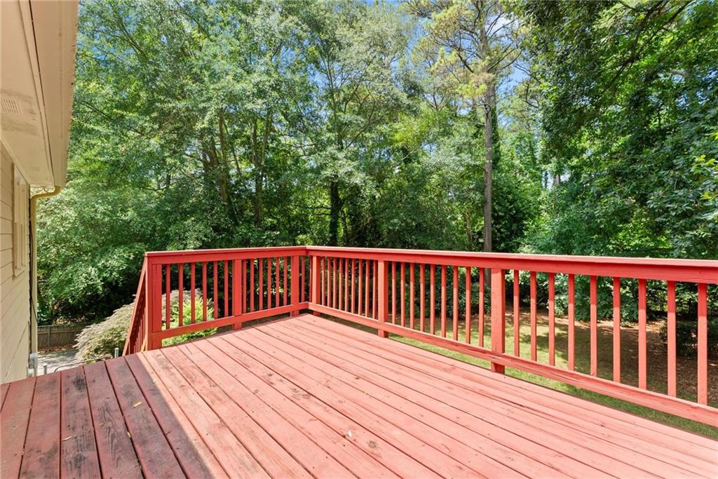 1155 Lakeridge Court