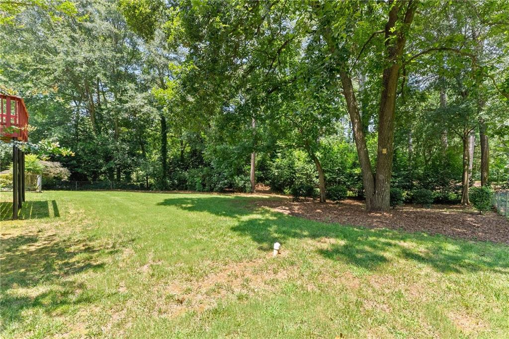 1155 Lakeridge Court