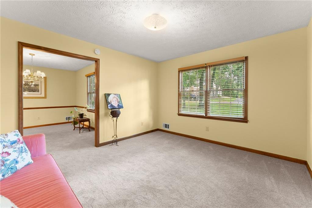 1155 Lakeridge Court