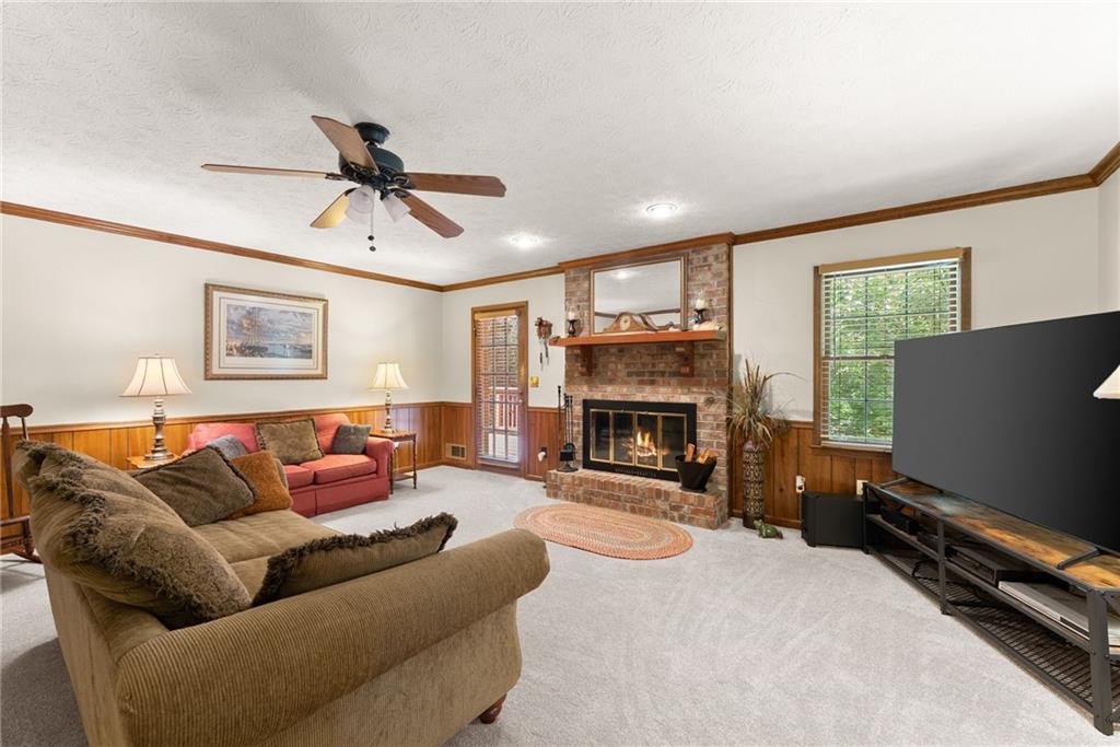 1155 Lakeridge Court