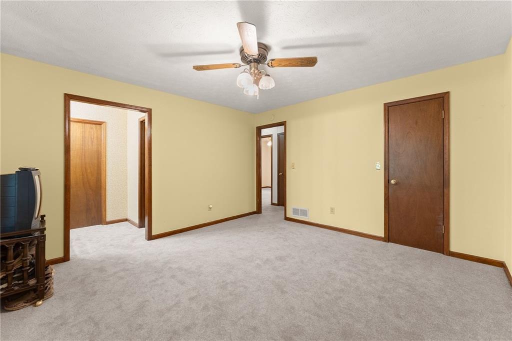1155 Lakeridge Court
