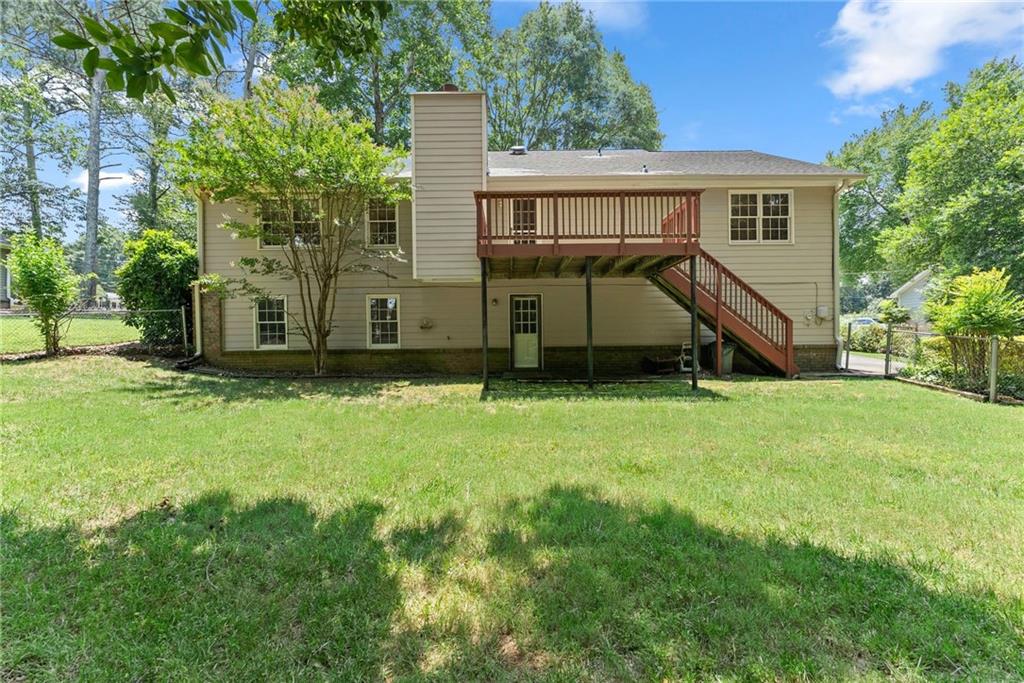 1155 Lakeridge Court