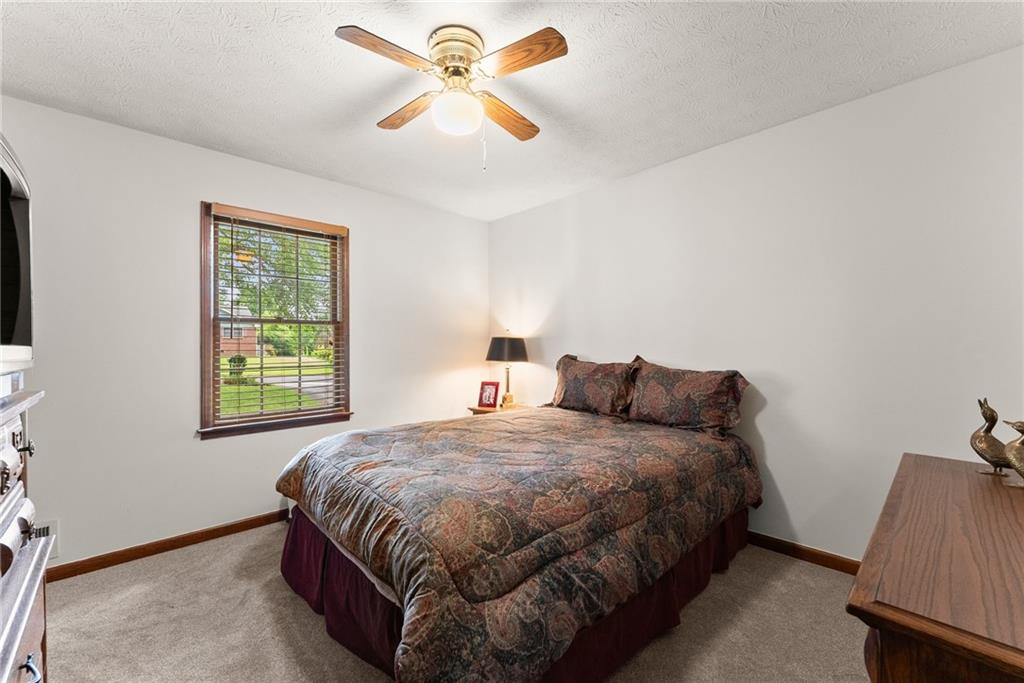 1155 Lakeridge Court