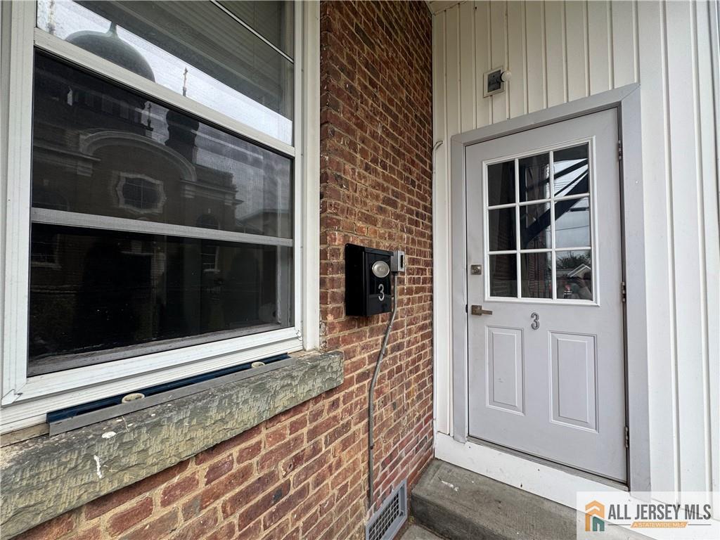 64 Whitehead Avenue # 3
