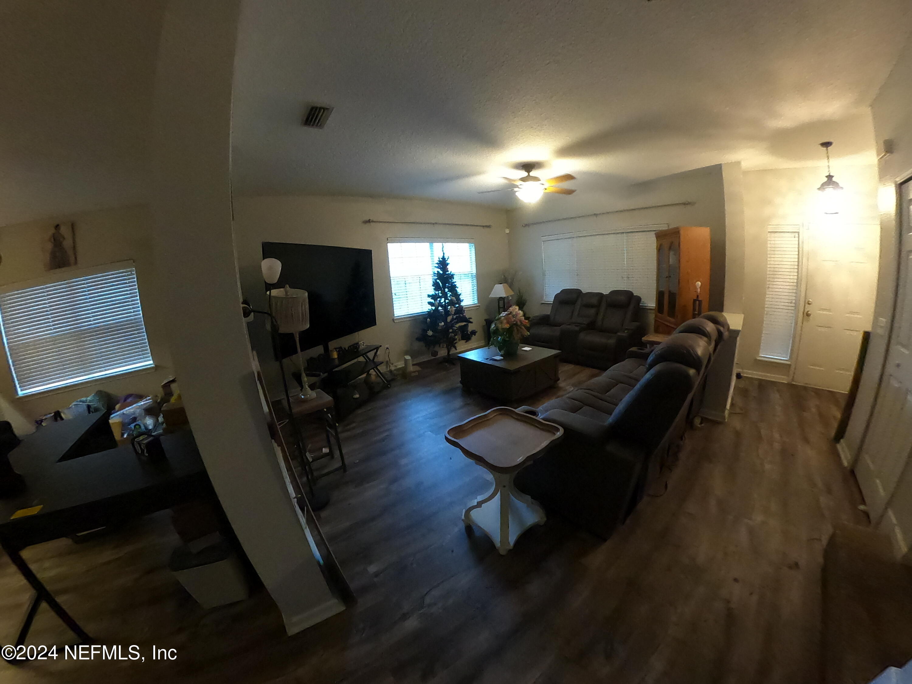 12419 FOREST LAKE Circle 1